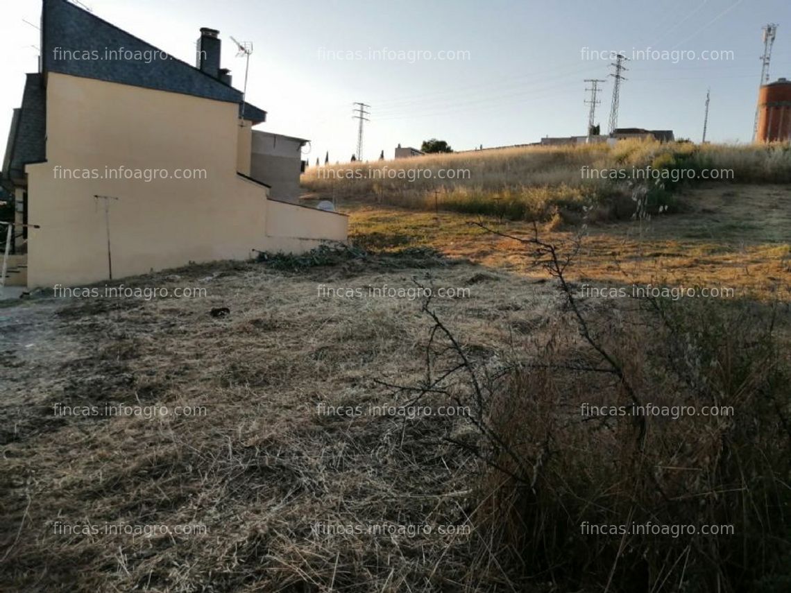 Fotos de A la venta finca urbana en turégano pueblo con encanto de segovia