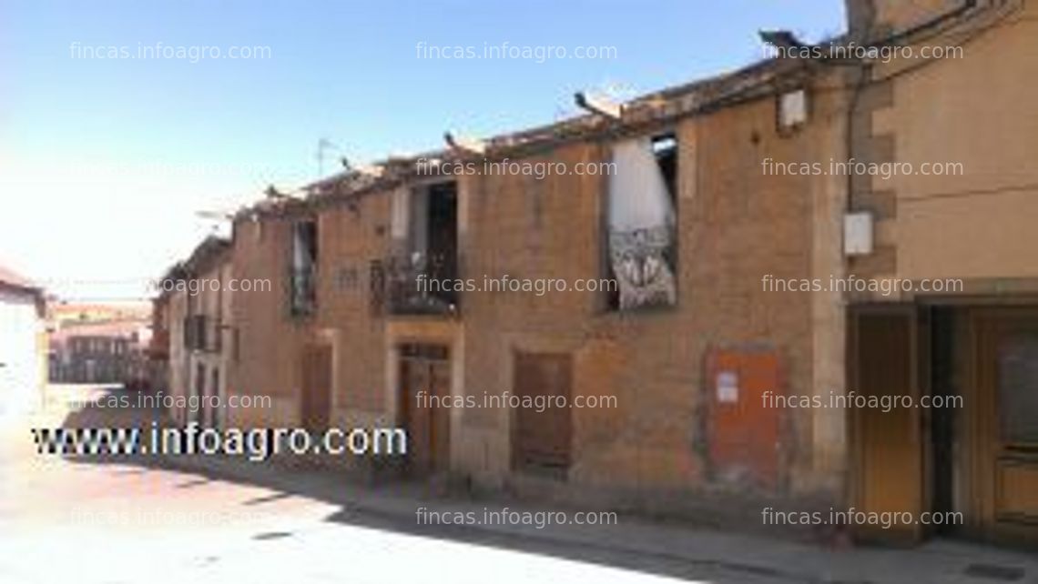 Fotos de En venta  casa de pueblo en plaza mayor en reformar