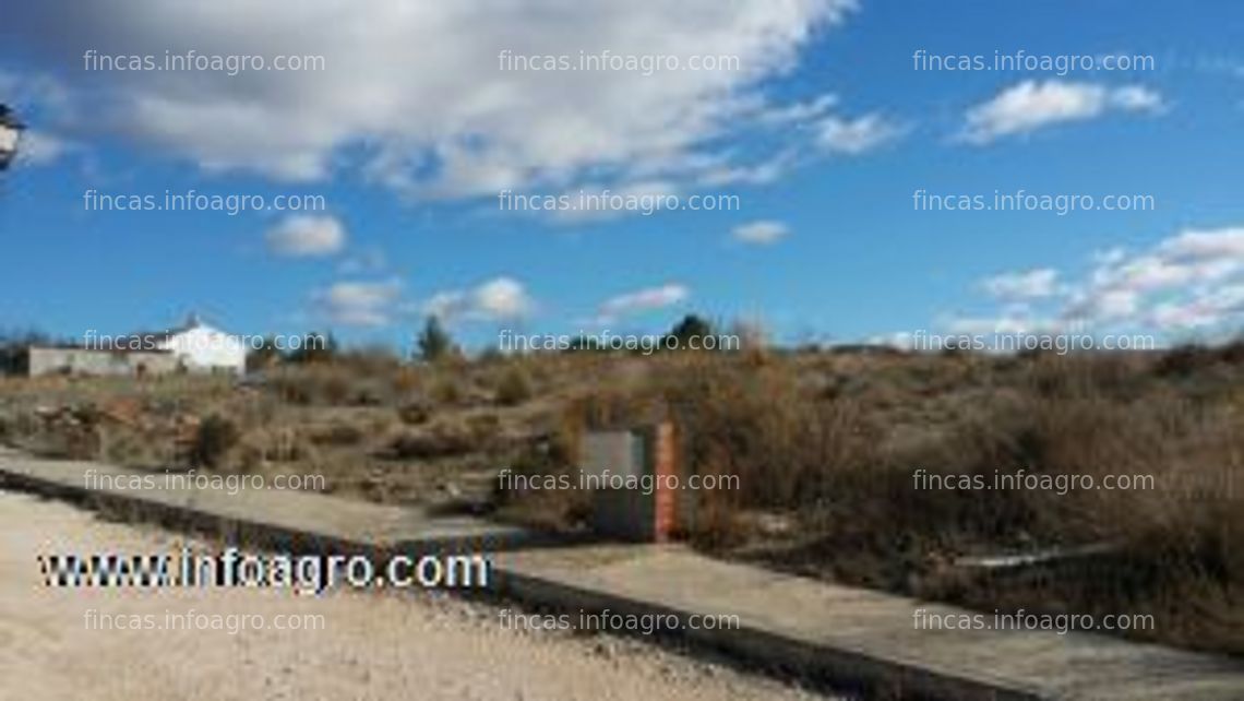 Fotos de A la venta parcela urbana y edificable en fuentidueña de tajo, madrid.