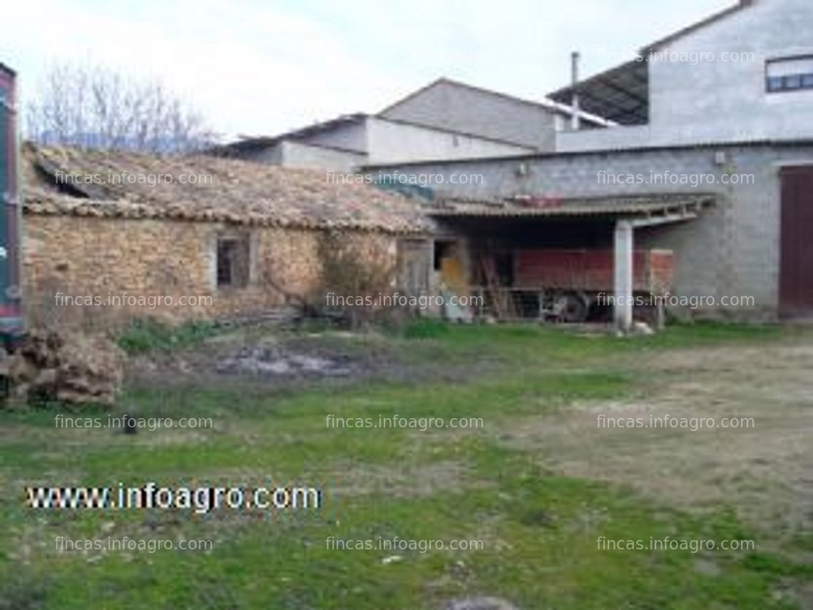 Fotos de Vendo terreno urbana de 1550 m2 en estadilla, huesca.