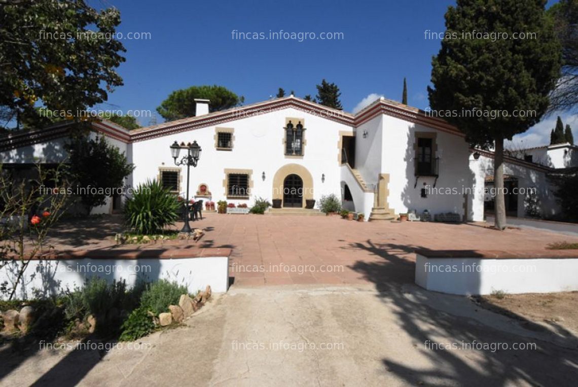 Fotos de En venta  gran masía del año 1945 en perfecto estado.