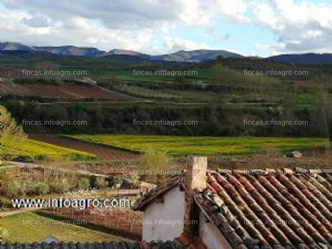 Fotos de A la venta gran casa cerca monasterio san millan