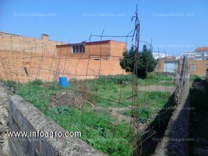 En venta  solar urbano en talarrubias (badajoz)