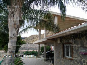 En venta  vivienda en parcela rural puerto garruchal murcia