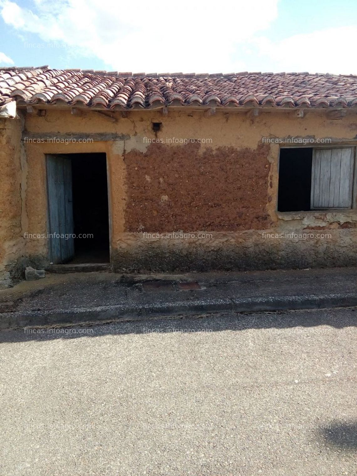 Fotos de En venta  lagar en bercianos del real camino (león)