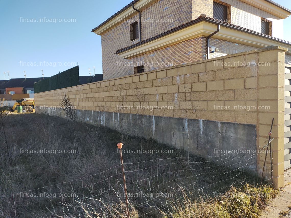 Fotos de Se vende FINCA URBANA EN SAN ANDRÉS DEL RABANEDO