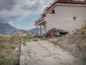 En venta  Magnifico cortijo en en la zona de de Molvizar