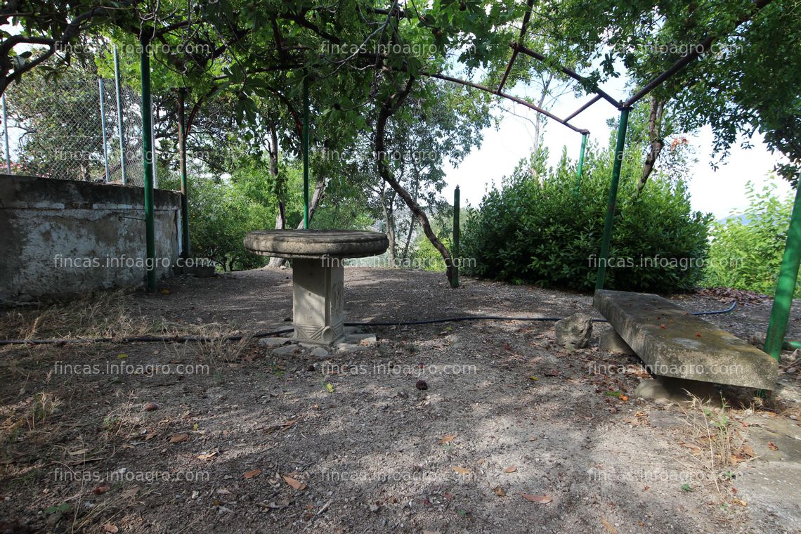 Fotos de Se vende Parcela rústica con casa
