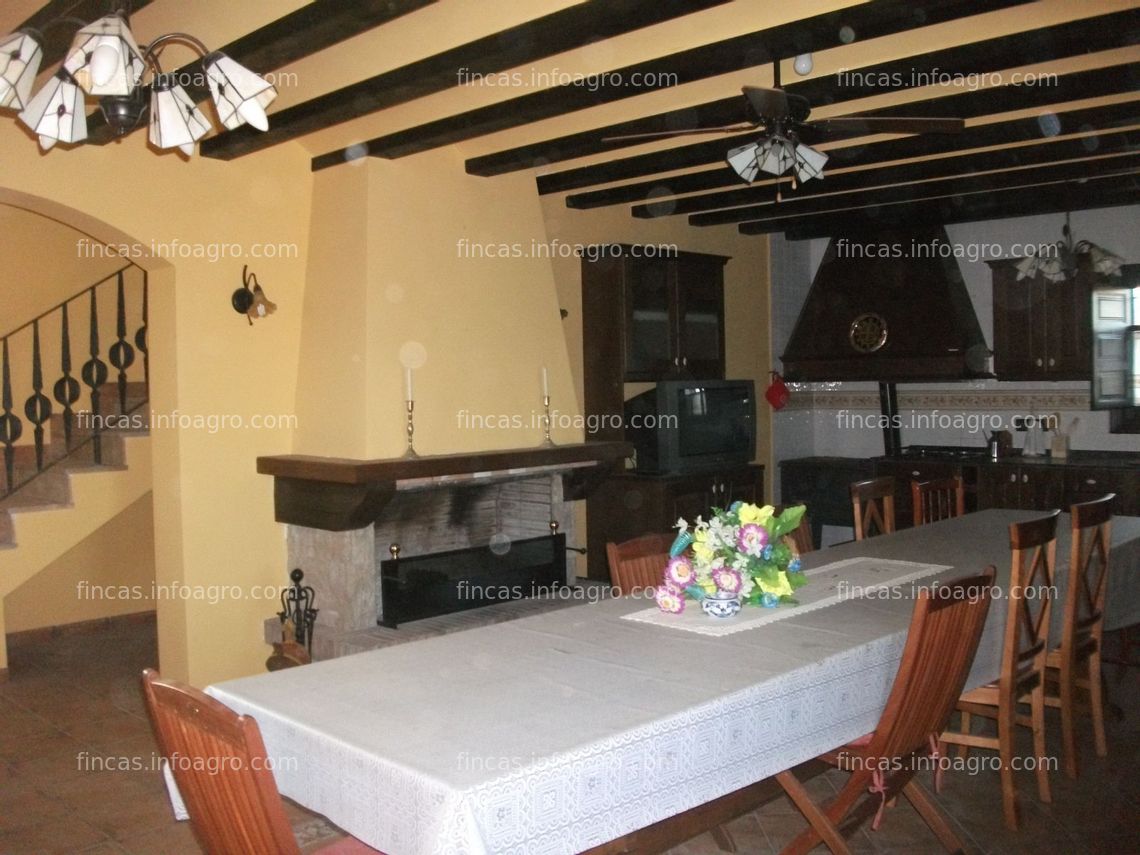 Fotos de En venta  GRAN FINCA RUSTICA DE EXPLOTACION AGRICOLA/GANADERA EN CAMARLES (TARRAGONA)