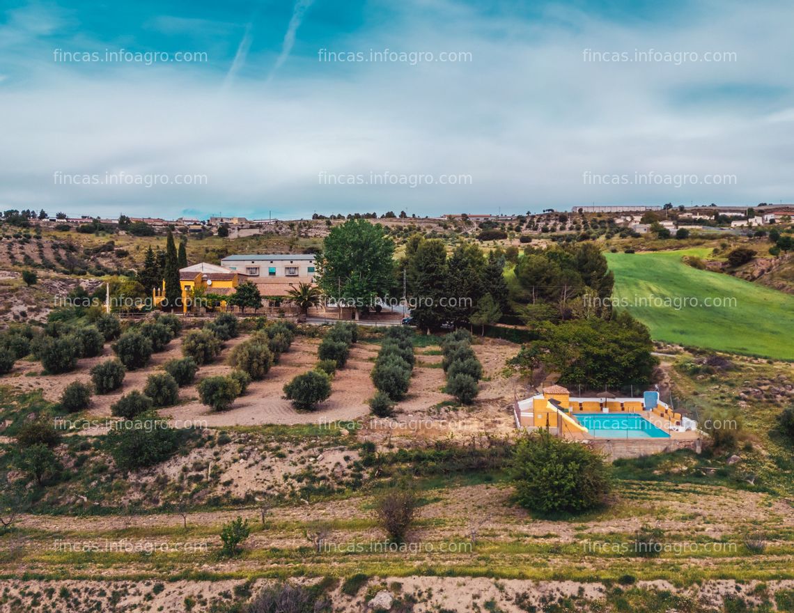 Fotos de Se vende El cortijo donde hacer tus sueños realidad