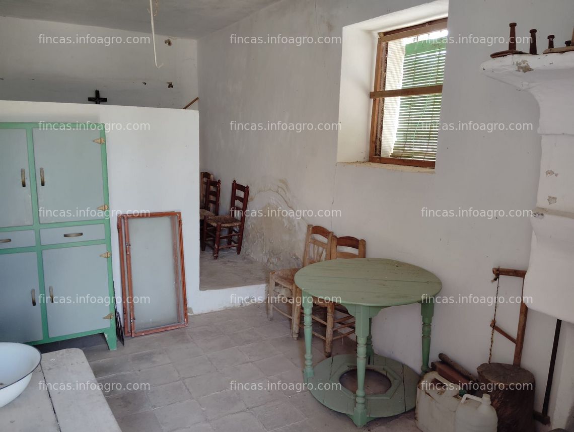 Fotos de En venta  Finca con pequeña casita