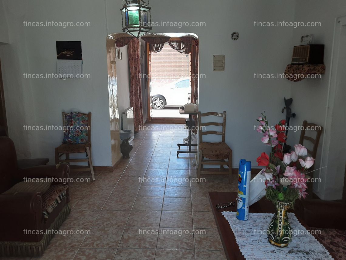 Fotos de En venta  casa de pueblo con encanto en pueblo importante