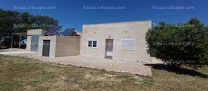 Se vende casa rural con terraza, bosque nativo y gran terreno de cultivo en Arcos de la Frontera, Cádiz, España